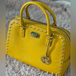 Michael Michael Kors yellow Leather Sandrine